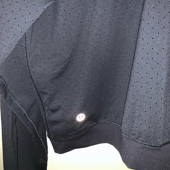 Lululemon Final Lap Jacket - Picture 5 of 6